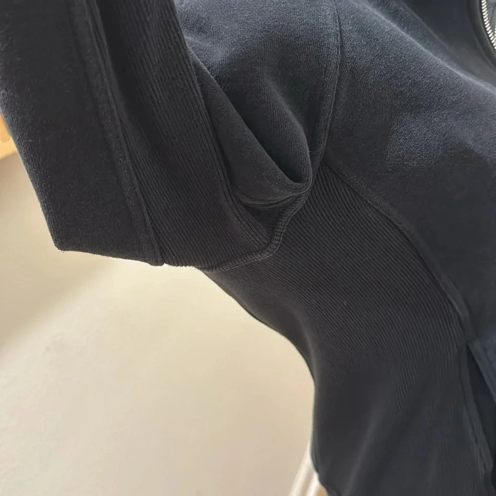 Lululemon black radiant jacket II womens 6 thumbholes full zip - Picture 13 of 16